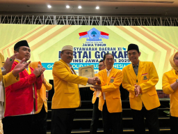 Resmi Ali Mufthi Ketua Golkar Jatim 2025-2030 Gaet Anak Muda Menang Pemilu 2029