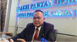 Ketua Fraksi Demokrat Jatim dr. Agung Mulyono Bangga Sarwo Edhie Wibowo Ditetapkan sebagai Pahlawan Nasional