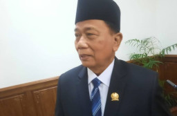 Siswa Tunjukkan Gestur Tak Pantas ke Guru, Rasiyo: Alarm Kuat Lemahnya Pendidikan Etika