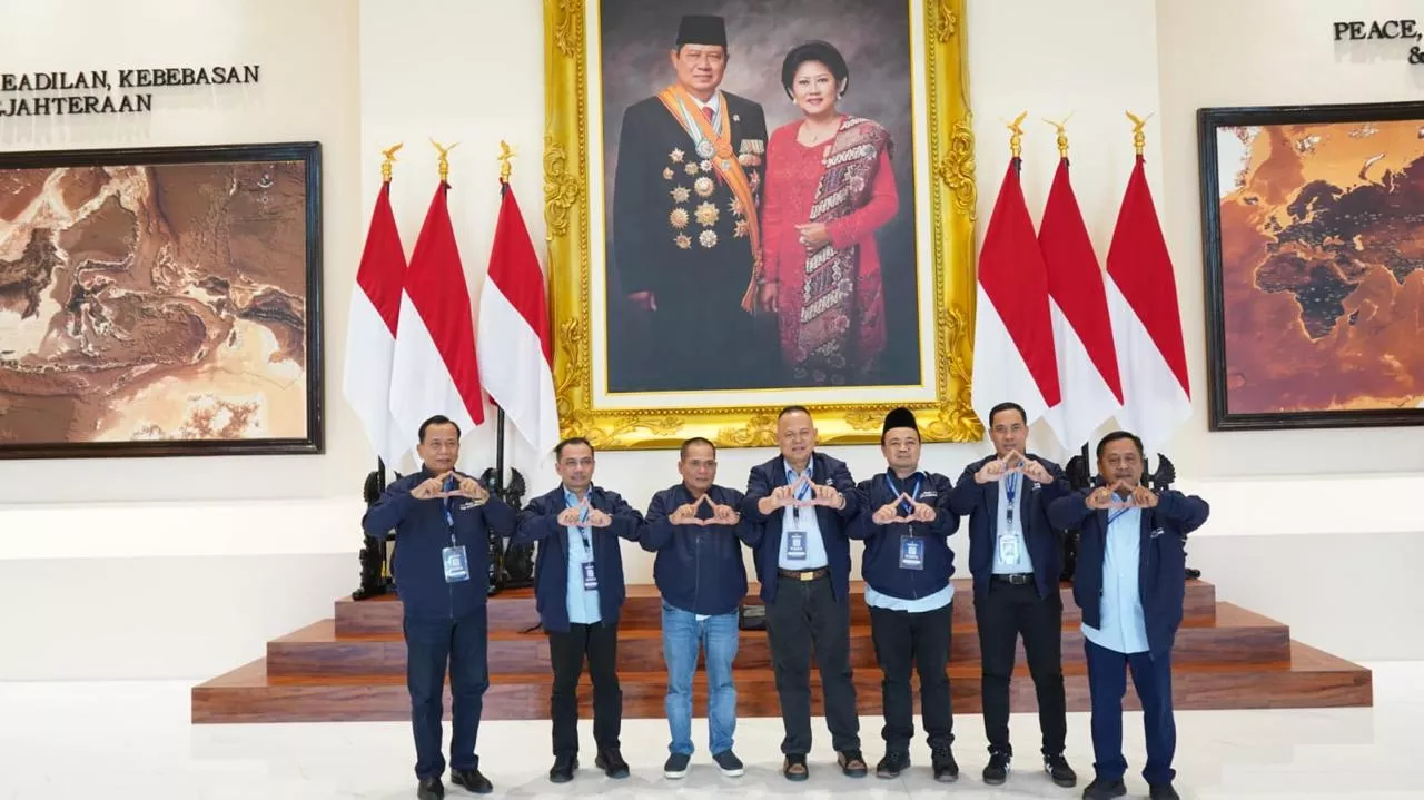 Fraksi Demokrat DPRD Jatim Ikuti Bimteknas di Pacitan, Dokter Agung: Soliditas Kader Kunci Kemenangan Pemilu 2029