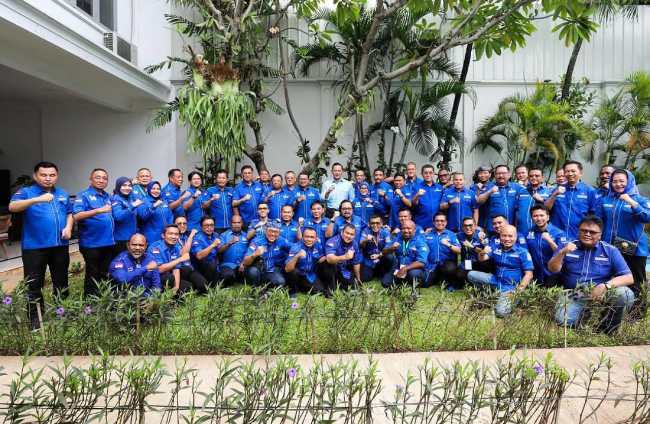 38 Ketua DPD Demokrat dan 10 perwakilan ketua DPC Demokrat mengunjungi kediaman Ketua Umum (Ketum) PD Agus Harimurti Yudhoyono (AHY)/ist