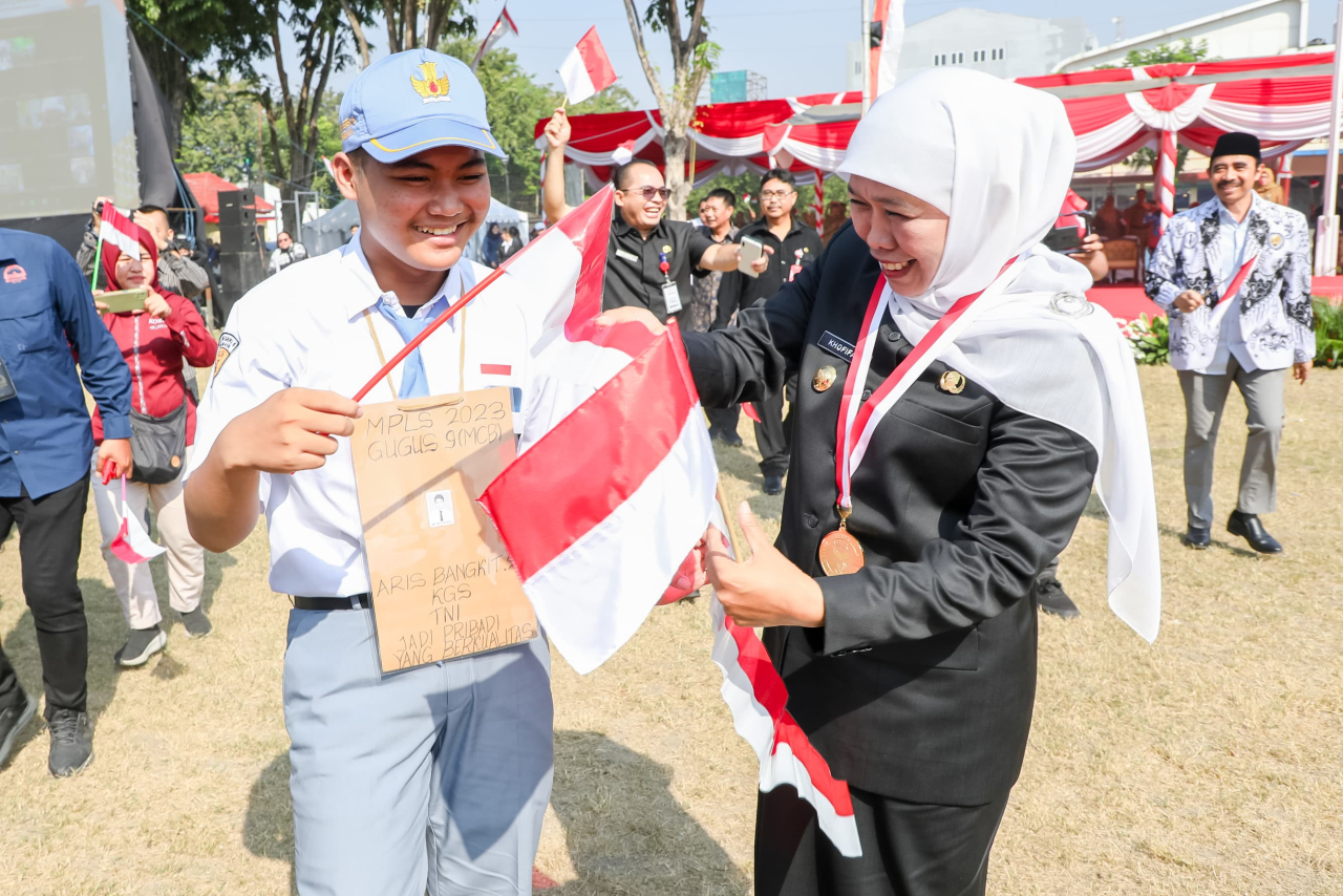 Program ‘Ramadhan Produktif’ Selama Libur Sekolah, Gubernur Khofifah Ajak Murid Jatim Aktif Belajar dan Beribadah