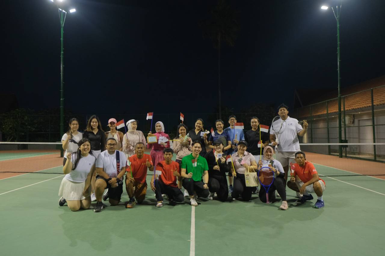 Rayakan Semangat Kemerdekaan, Sheraton Surabaya Gelar Coaching Tennis untuk Anak dan Dewasa