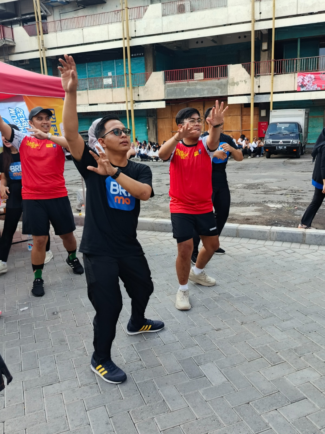 Dari Fun Walk hingga Doorprize, Pasar Atom Run 2025 Suguhkan Pengalaman Olahraga Berkesan