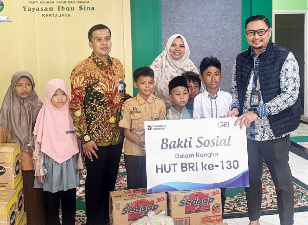 Intip Aksi Sosial BRI Surabaya di HUT ke-130: Bantu 12 Panti Yatim Piatu