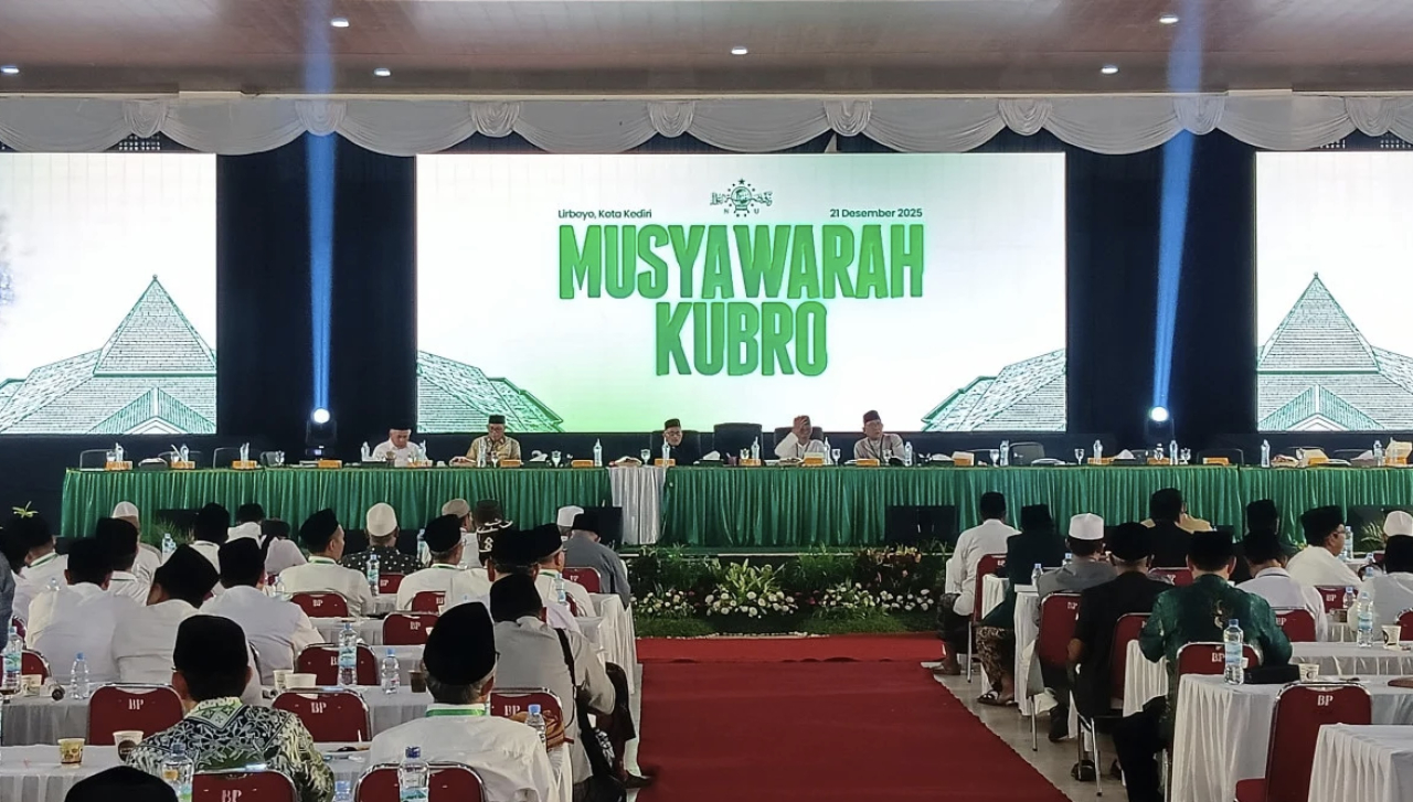 Langit dari Lirboyo: Para Kiai Sepuh Berkumpul Redam Gejolak, Jaga Marwah NU