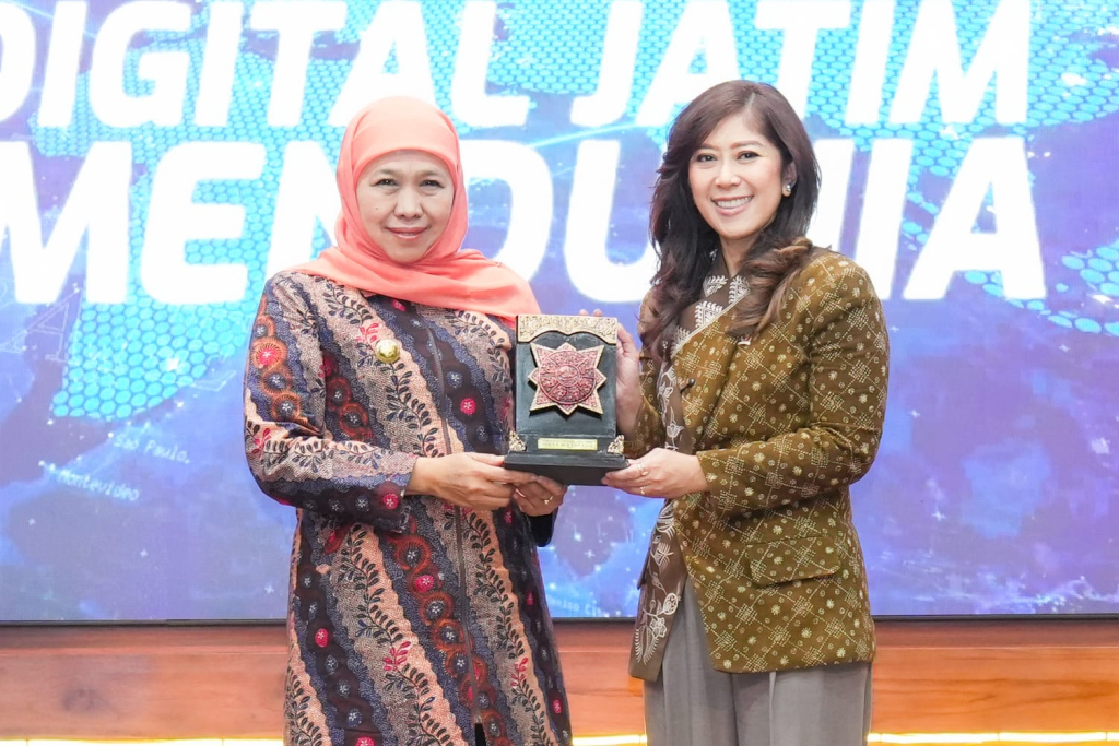 Khofifah dan Menkomdigi Resmikan Program Talenta Digital Jatim Mendunia